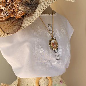 Vintage embroidered shirt